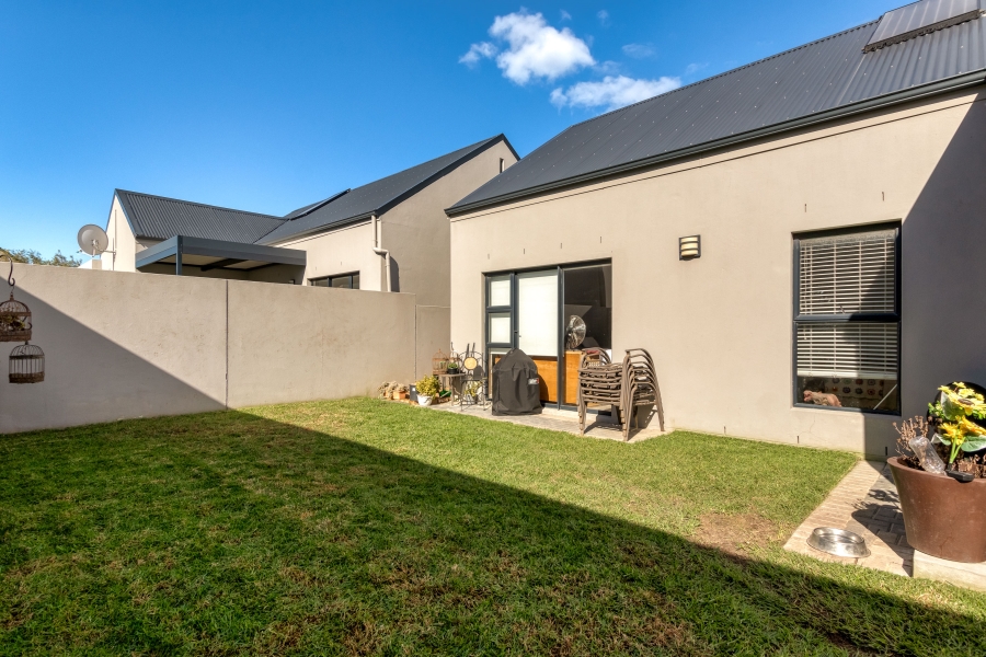 3 Bedroom Property for Sale in Aan de Wijnlanden Western Cape